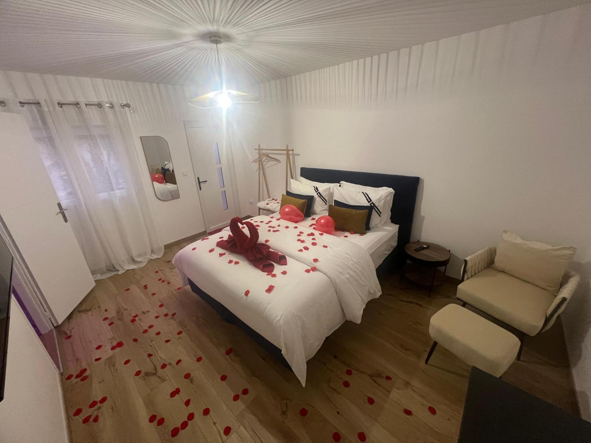Evasion Spa 10 Saint-Lyé Zewnętrze zdjęcie