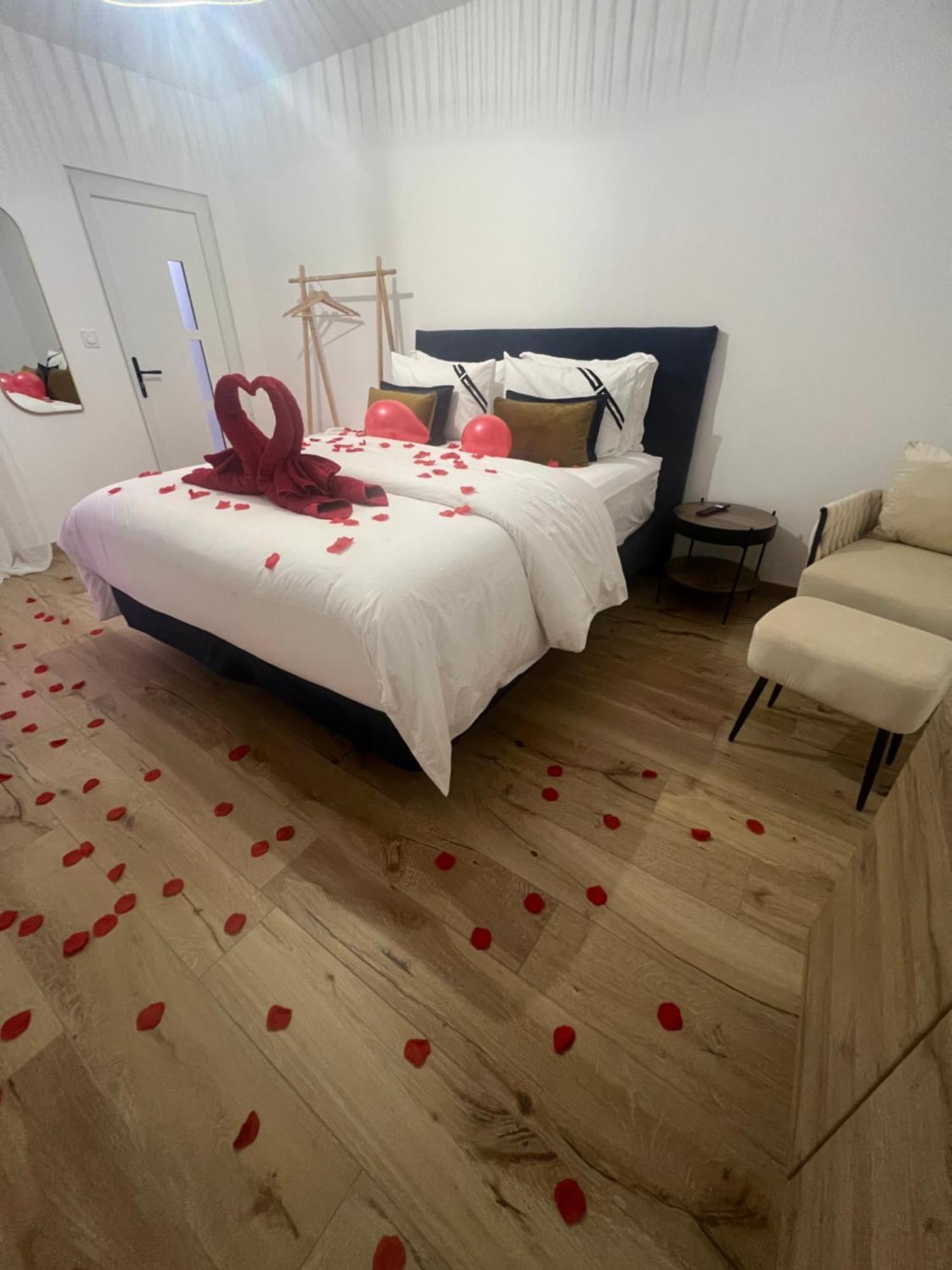 Evasion Spa 10 Saint-Lyé Zewnętrze zdjęcie