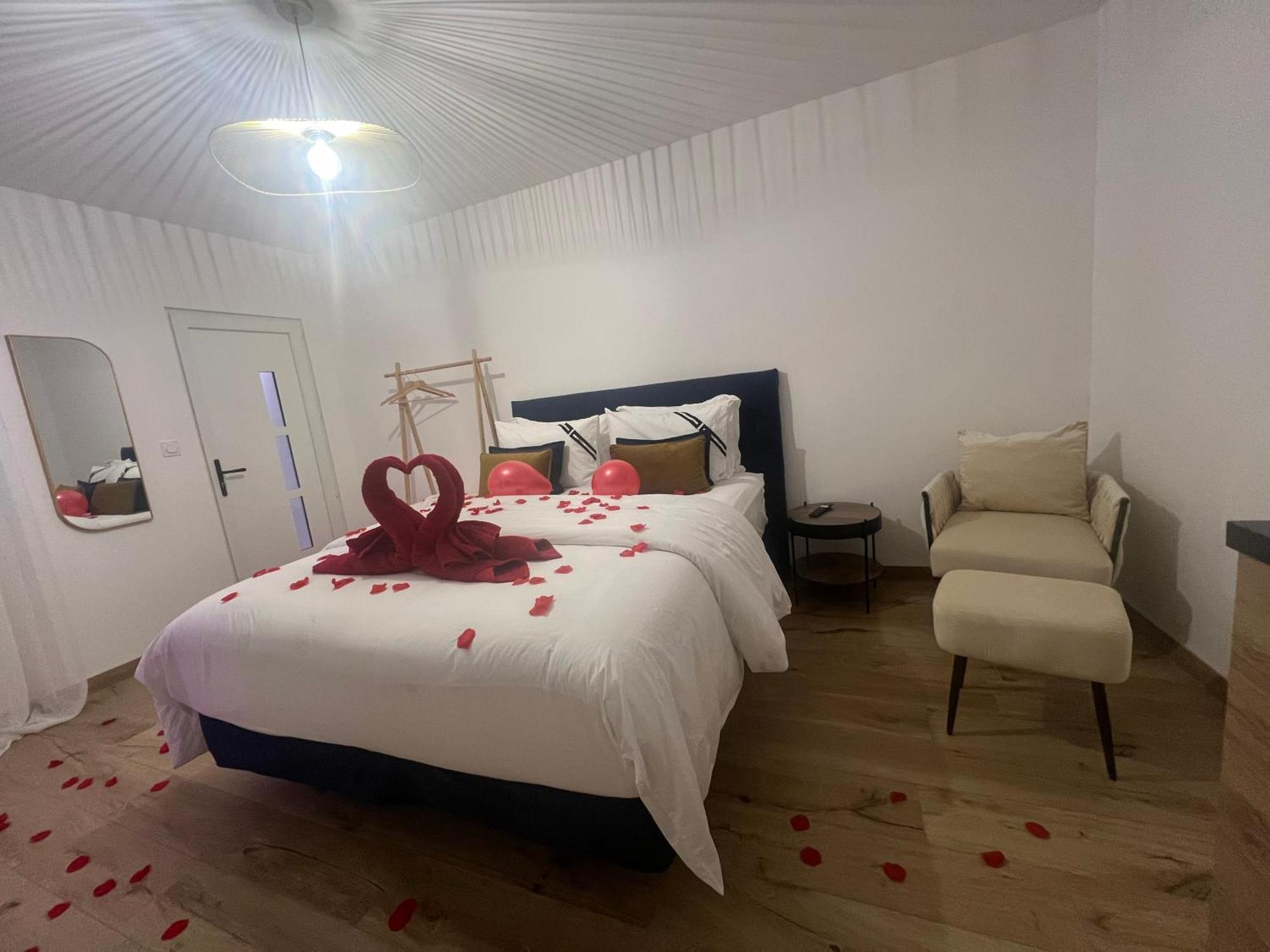 Evasion Spa 10 Saint-Lyé Zewnętrze zdjęcie